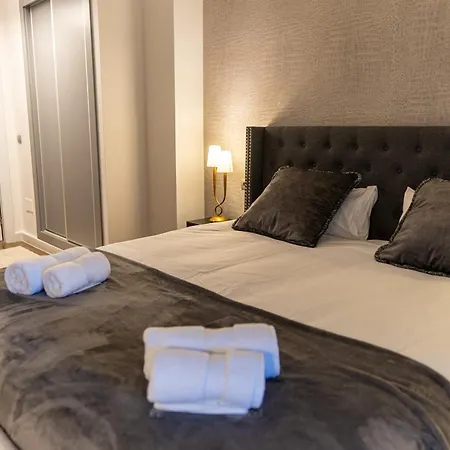 Apartamento Impresionante De Lujo Con Jardin
